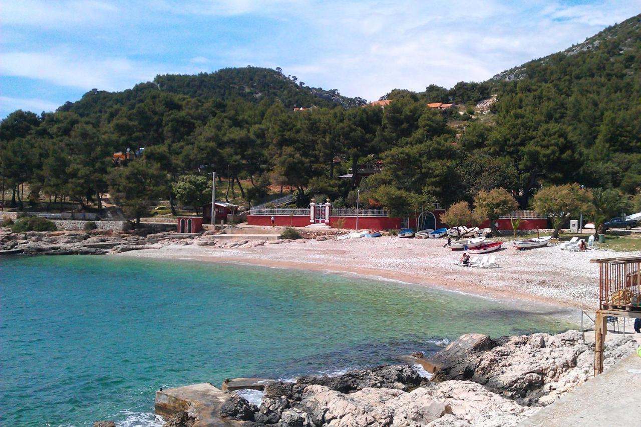 Apartments By The Sea Milna, Hvar - 12244 Milna (Hvar) Exterior foto