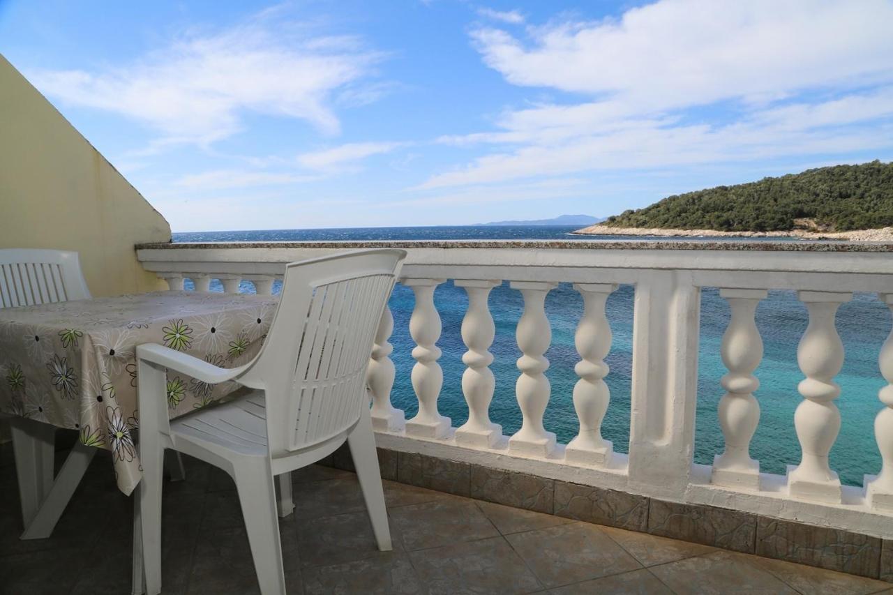 Apartments By The Sea Milna, Hvar - 12244 Milna (Hvar) Exterior foto